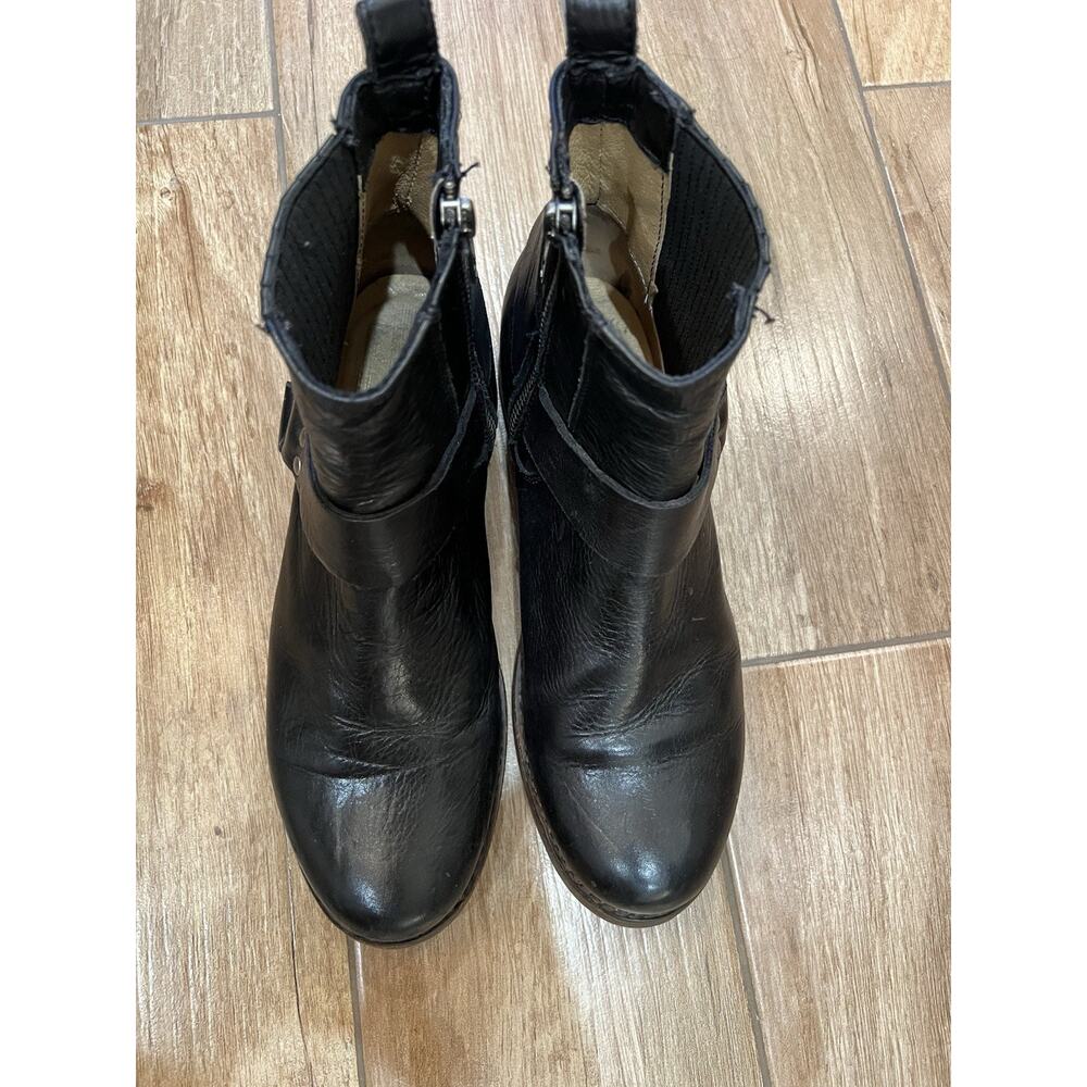 Frye Veronica Harness Short Bootie Black Soft Leather Size 8B Women
